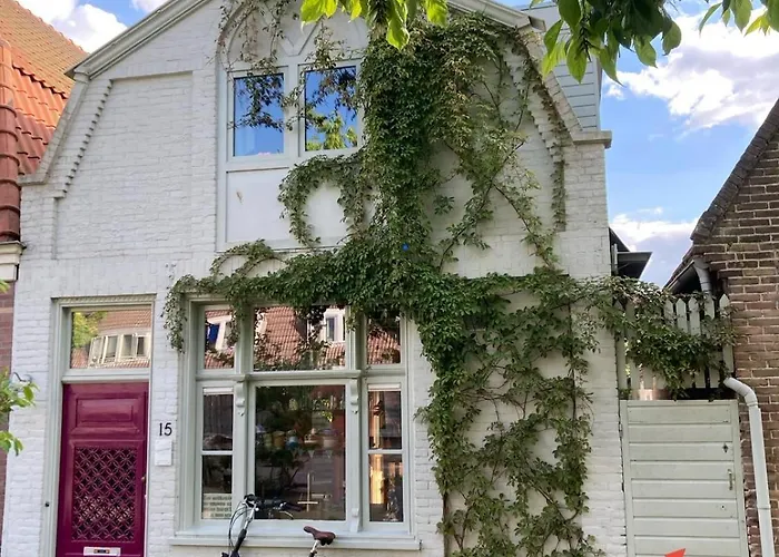 펜션 Cosy Real Dutch Family House Anno 1910 *